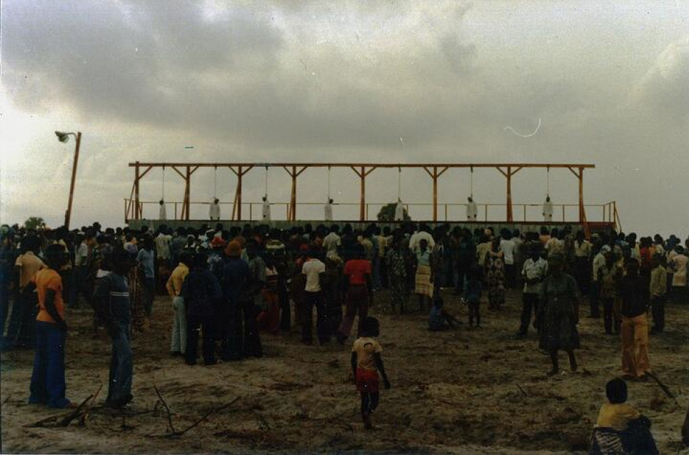 Публічне повішення. Ліберія, 1979 рік. Фото: Fred PM van der Kraaij, CC BY-SA 4.0, commons.wikimedia.org