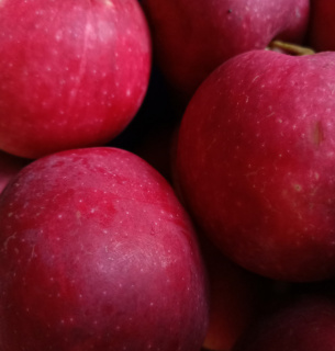 Варення з яблук із червоною смородиною