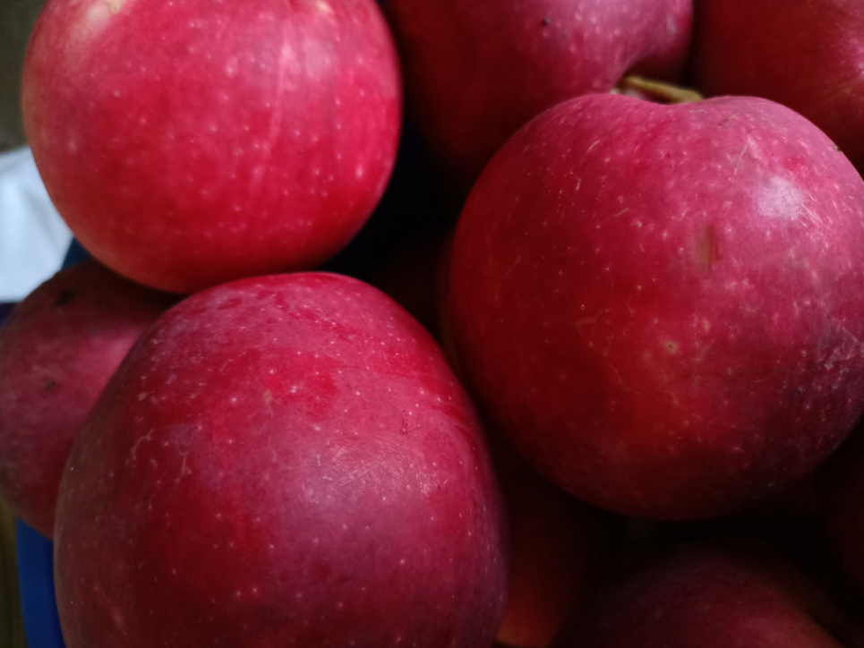 Варення з яблук із червоною смородиною