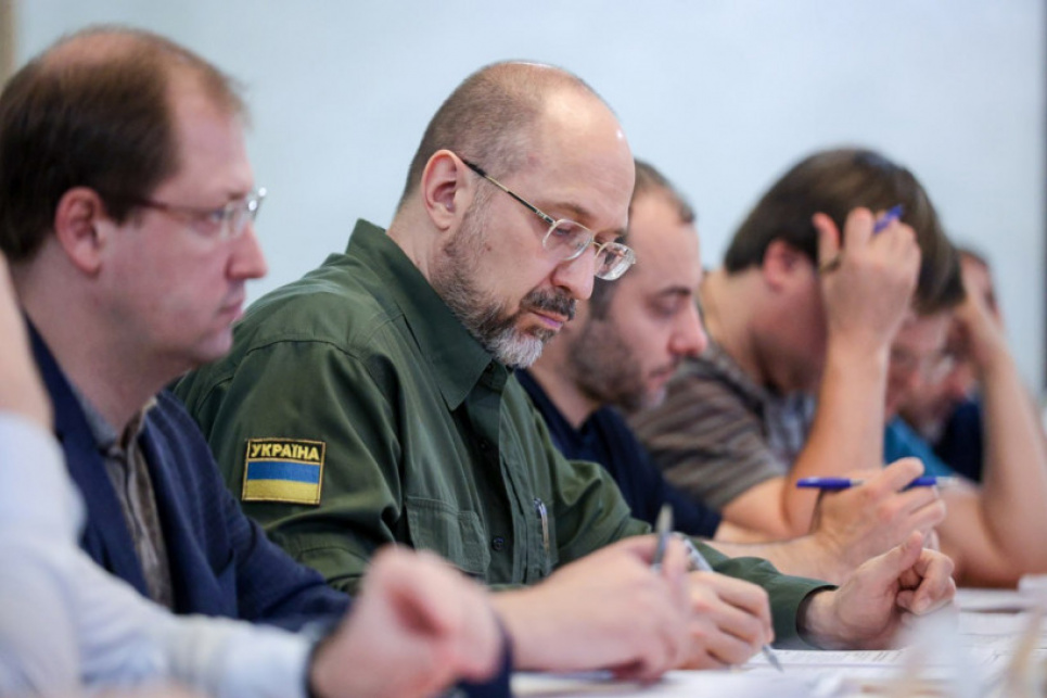 Уряд ухвалив проєкт бюджету України на 2024 рік: 1 трильйон 685 млрд грн піде на оборону й безпеку