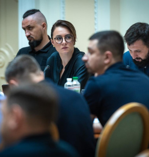 Зарплати членів Кабміну: список доходів міністрів