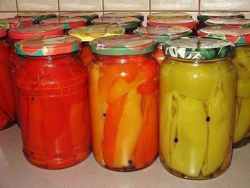 Маринований перець з медом на зиму: рецепт простої консервації
