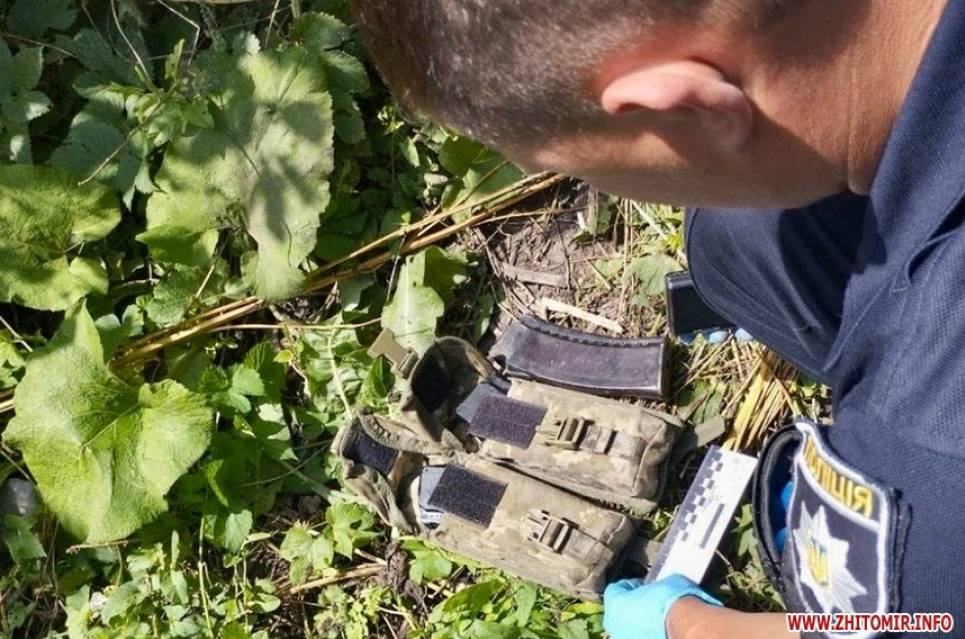 На Житомирщині дружина «здала» поліції схованку з боєприпасами свого чоловіка