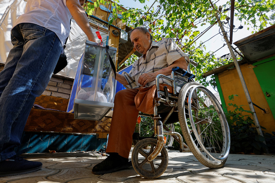 Вибори в Донецьку, Маріуполі й інших містах «ДНР» були вільними, відкритими та прозорими — «міжнародний експерт із США» Вибори в окупованому Маріуполі
