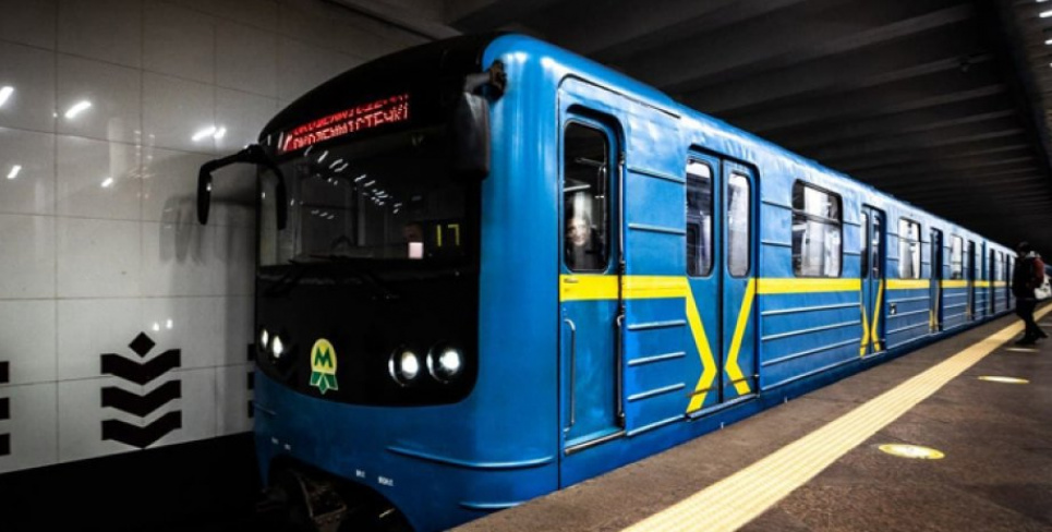 В киевском метро затопило колеи из-за разгерметизации тоннеля