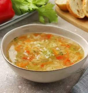 Как приготовить полезный суп для желудка: советы и правила