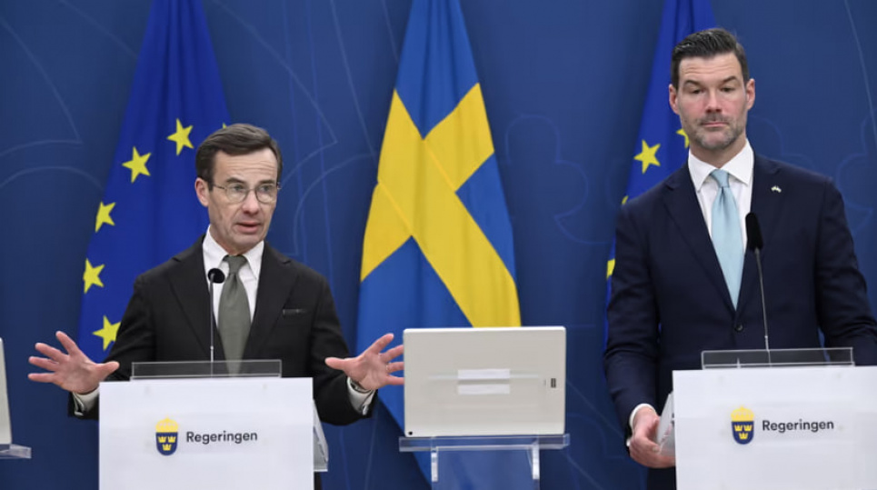 Прем’єр-міністр Швеції Ульф Крістерссон (ліворуч) і міністр міжнародного співробітництва та зовнішньої торгівлі Йоган Форсселл