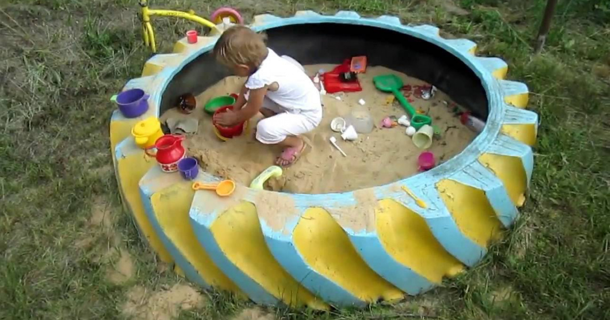 Детская площадка на даче: строим своими руками из подручных материалов