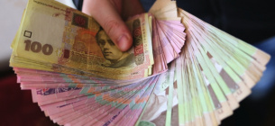 На Одещині чиновника спіймали на фінансових махінаціях із закупівлею котлів
