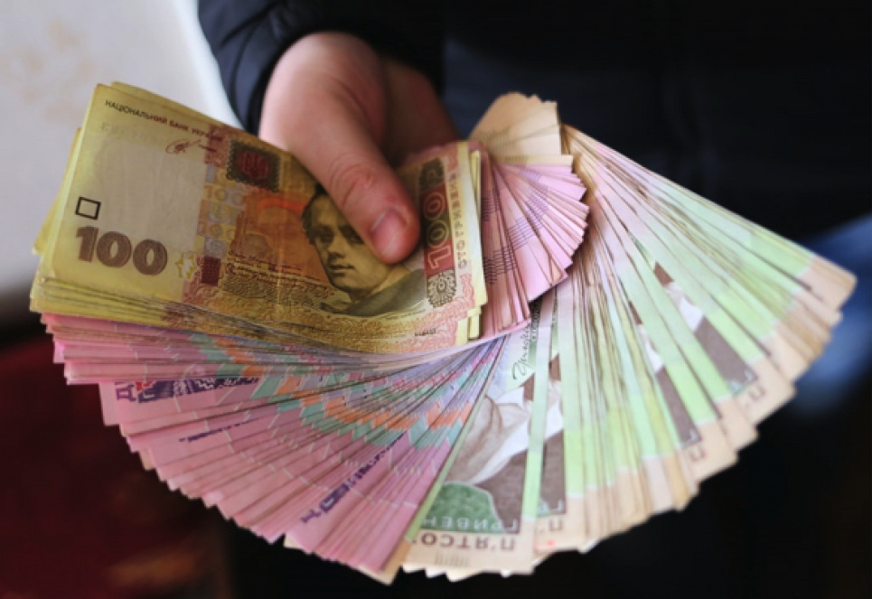 На Одещині чиновника спіймали на фінансових махінаціях із закупівлею котлів На Одещині чиновника спіймали на фінансових махінаціях із закупівлею котлів