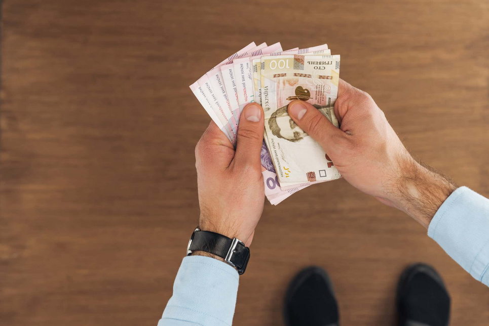 Премії на 1,6 млн грн: ексдиректор філії Укрзалізниці постане перед судом  Ексдиректор філії Укрзалізниці постане перед судом