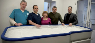 Технологічні ліжка для лікування пацієнтів з опіковою травмою