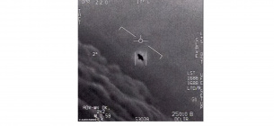 НЛО, подмеченный ВМС США в 2004 году. Фото: DailyMail