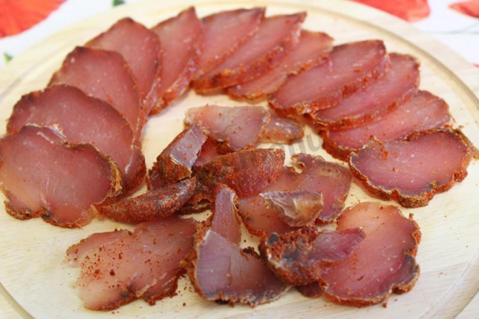 Как в домашних условиях приготовить бастурму – вяленое мясо Как в домашних условиях приготовить бастурму – вяленое мясо