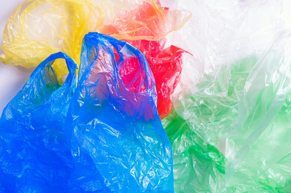 Пластиковую упаковку в ЕС запретят, но не сразу 