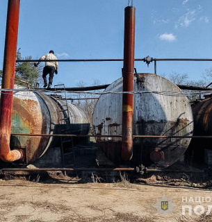 На Полтавщині пошкодили нафтопровід й вкрадене пальне замінювали водою