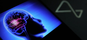 29-летний пациент стал первым человеком, которому после несчастного случая имплантировали в мозг компьютерный чип от стартапа Neuralink. Генеральный директор Илон Маск хочет использовать его, чтобы соединить человека и машину. Фото: Angga Budhiyanto/imago