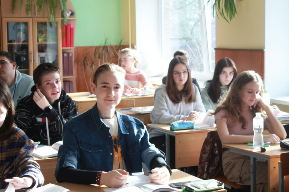 В українських школах розповідатимуть про права дитини В українських школах розповідатимуть про права дитини