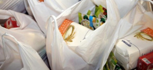 Какие продукты нельзя хранить в пластиковых пакетах