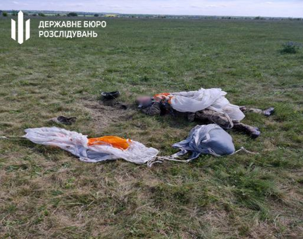 Парашют зацепился за вертолет: ГБР расследует гибель курсанта одесской Военной академии Парашют зацепился за вертолет: ГБР расследует гибель курсанта одесской Военной академии