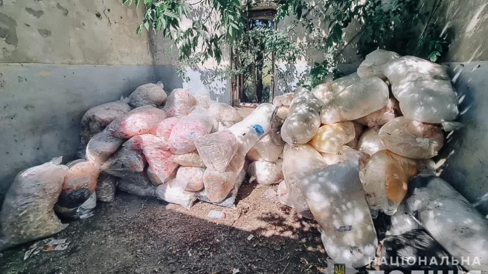 На Київщині та Вінниччині викрито підприємців, які зберігали у підпільних складах епідемічно небезпечні відходи Викрито підприємців Епідемічно небезпечні Відходи