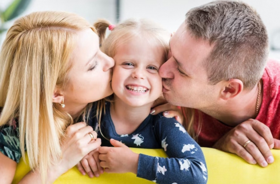 Родители и дети: 1 июня свой "профессиональный" праздник и у малышей, и у мам с папами 1 июня праздник День защиты детей и Всемирный день родителей