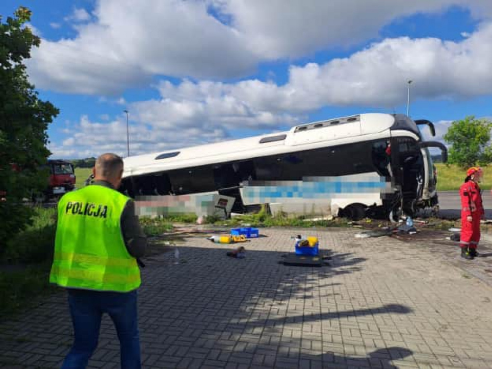 У Польщі перекинувся автобус з українцями