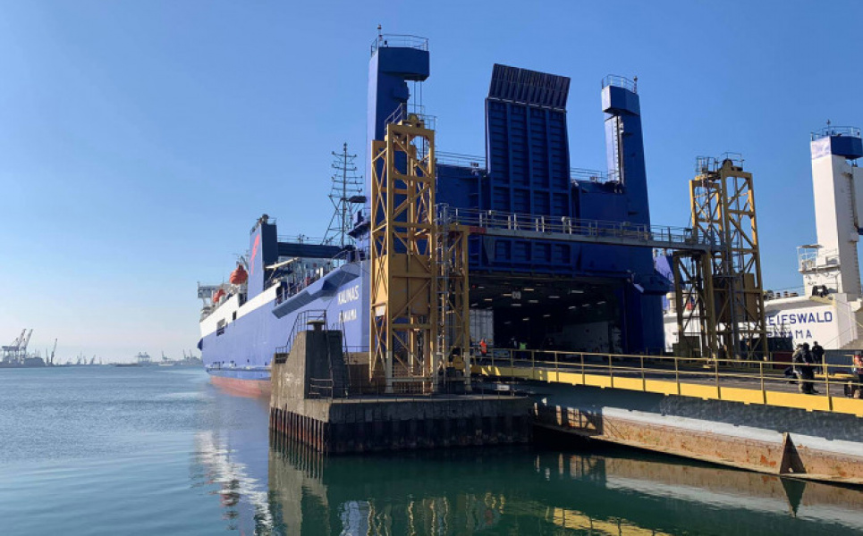 Поромне сполучення "Чорноморськ-Батумі" планують відновити уже в липні Поромне сполучення на маршруті Чорноморськ-Батумі