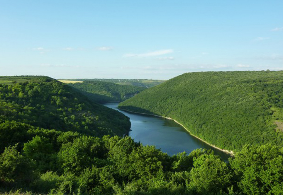 Крупнейшему в Украине нацпарку "Подольские Товтры" исполнилось 28 лет  Подольские Товтры