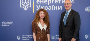 Турция поможет Украине с восстановлением энергосектора и наращиванием мощностей распределенной генерации Светлана Гринчук и Чрезвычайный и Полномочный Посол Турецкой Республики в Украине