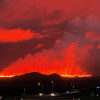 Інформаційне агентство Reuters опублікувало цю фотографію виверження вулкана, якою ісландець Гіслі Олафссон поділився в соціальних мережах.