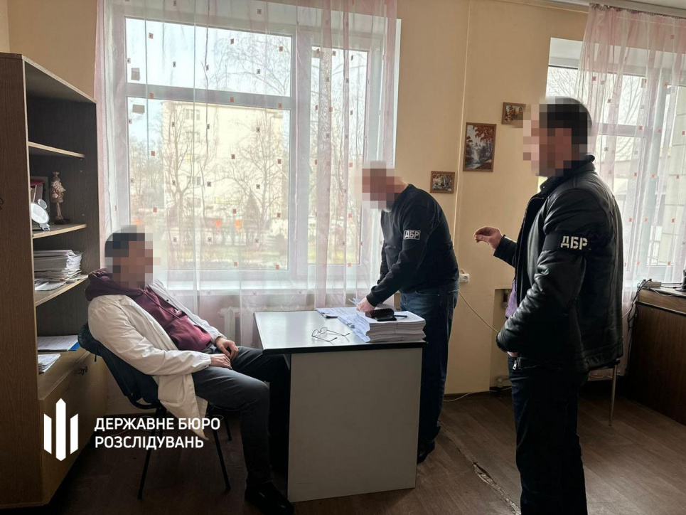 Завершено розслідування щодо злочинної організації, яка створила потужну мережу з продажу метадону Розслідування щодо злочинної організації, яка створила потужну мережу з продажу метадон