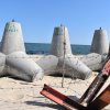 Ігнорування заборони коштувало життя: троє людей загинули від вибуху міни в Затоці Трагедія в Затоці: троє людей загинули на пляжі через вибух міни