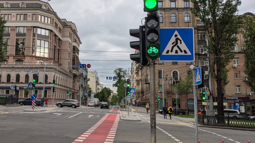 Кілька років і 4 млрд грн треба, щоб світлофори у Києві працювали на автономному живленні