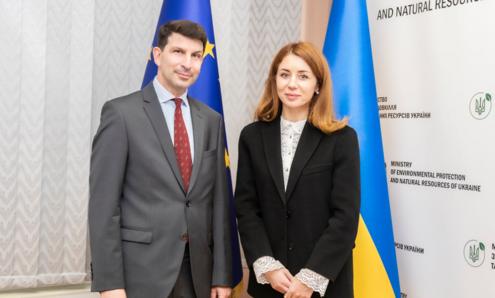Глава Міндовкілля і посол Австрії в Україні обговорили співпрацю у сфері екології ФОТО: Міністр Світлана Гринчук та посол Австрії в Україні Арад Бенкьо обговорили співпрацю у сфері захисту довкілля