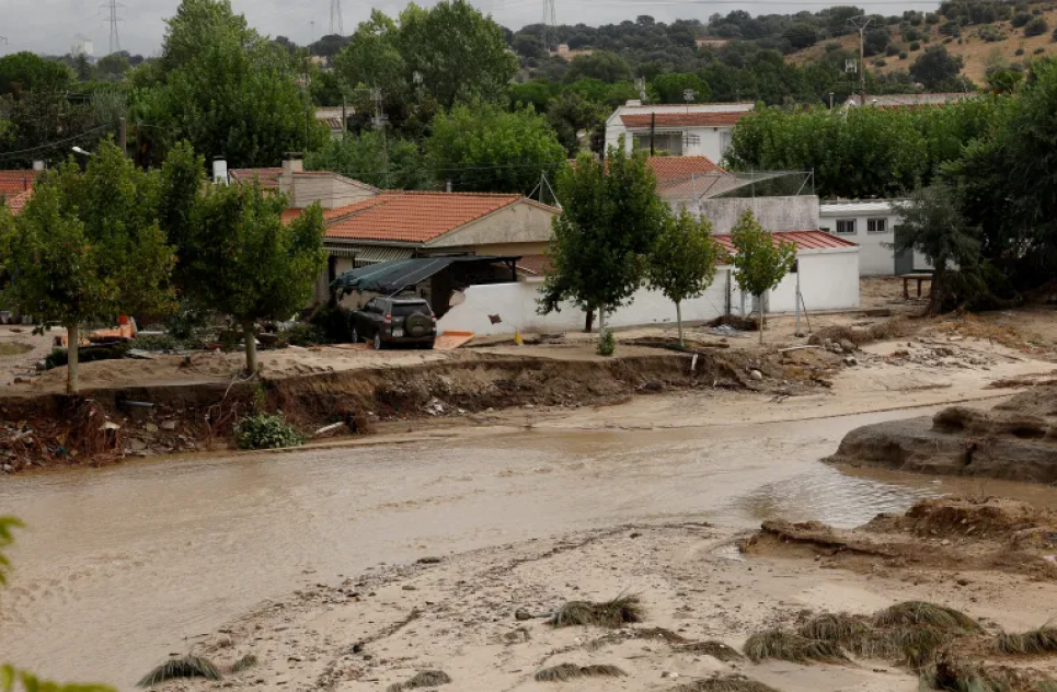 Руйнівна негода в Іспанії: щонайменше 5 загиблих, масштабні пошкодження Стихійне лихо в Іспанії призвело до загибелі людей та масштабних руйнувань. Фото з відкритих джерел