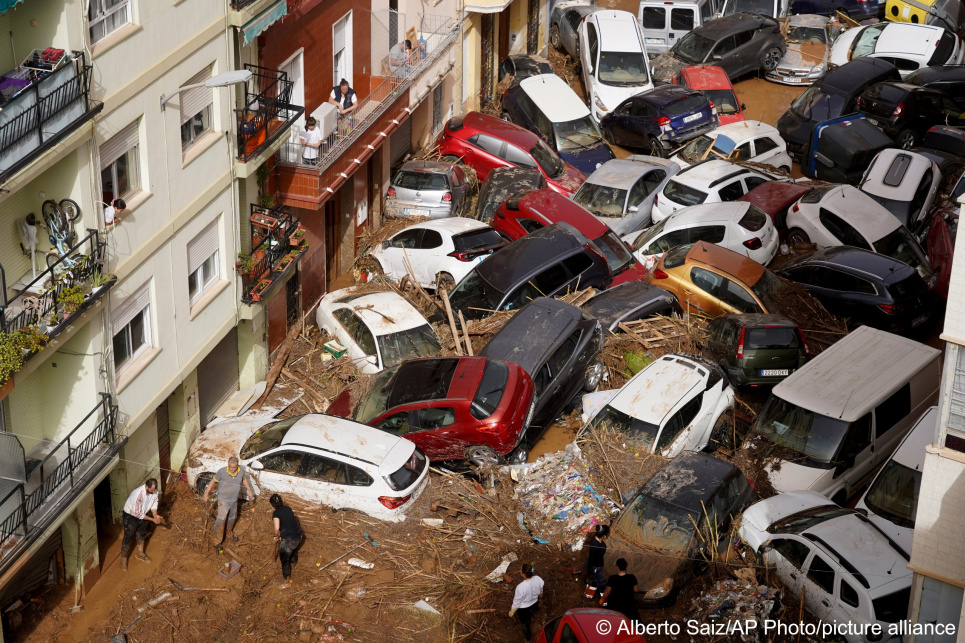 Фото: Alberto Saiz/AP photo/picture alliance в останніх двох