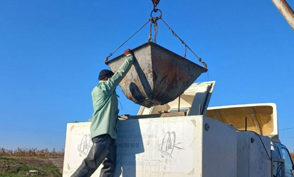 Понад 145 тисяч мальків випущено у Хаджибейський лиман (ФОТО) Понад 145 тисяч мальків випущено у Хаджибейський лиман