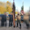 ФОТО: Немецкие рыбаки поймали гигантского сома-рекордсмена