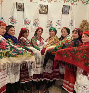 Хустка: традиція, окраса та оберіг української нації