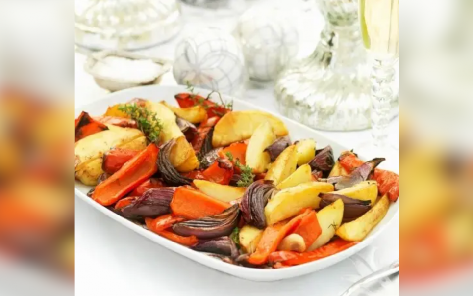 Гаряча страва з картоплі, овочів і грибів — проста, але вишукана Фото: Максим Нікітін