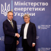 ФОТО: Заступник міністра енергетики України Роман Андарак і міністр закордонних справ Австралії Пенні Вонг / Міненерго