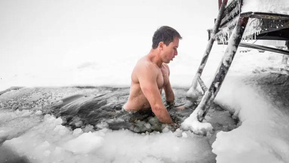 Где можно купаться на Крещение 2025: локации в Украине Где можно купаться на Крещение 2025: локации в Украине