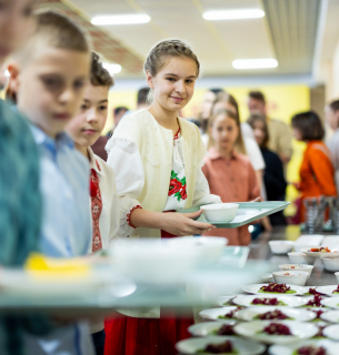 ФОТО: харчування школярів / nus.org.ua