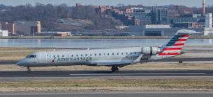 Фото: ілюстративне, пасажирський літак Bombardier CRJ700 / The Wall Street Journal