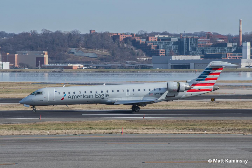 Фото: ілюстративне, пасажирський літак Bombardier CRJ700 / The Wall Street Journal