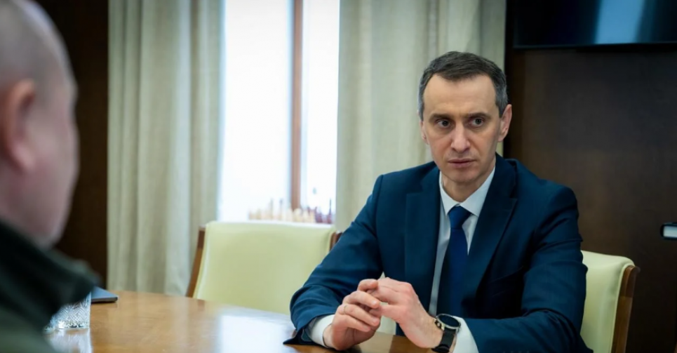 МОЗ створює механізм розбронювання медиків для потреб ЗСУ Розбронювання медпрацівників: новий механізм мобілізації для ЗСУ. Фото: МОЗ України