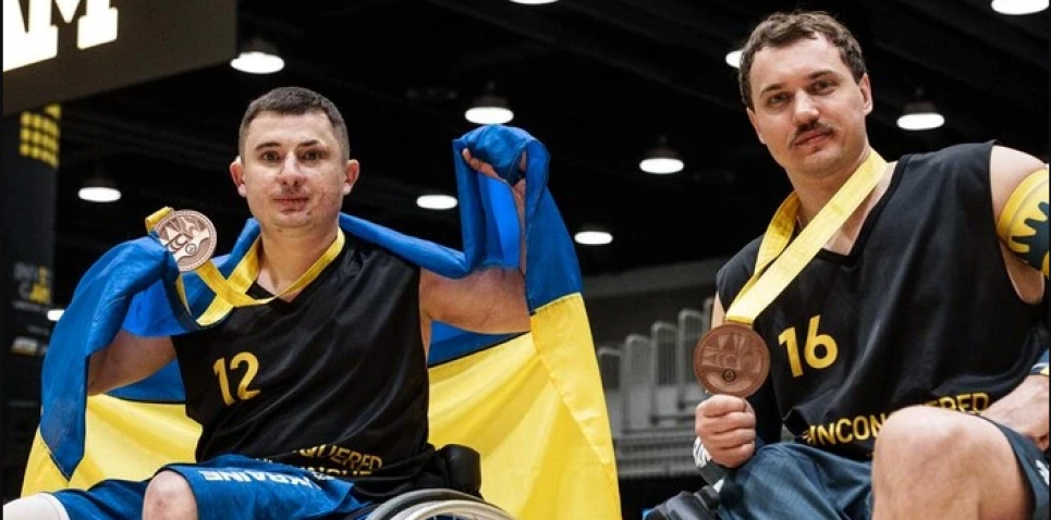 Украинцы получили первые медали Invictus Games в составе международной команды