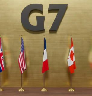 G7 відмовляється від посилення санкцій на нафту РФ. Фото: ua.depositphotos.com