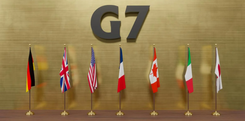 G7 відмовляється від посилення санкцій на нафту РФ. Фото: ua.depositphotos.com